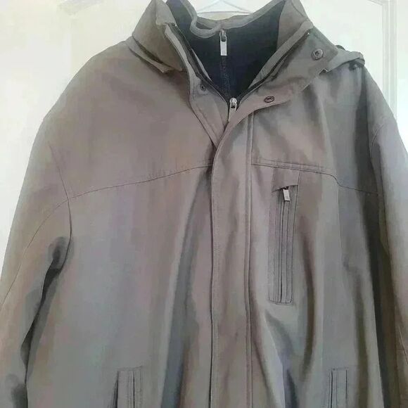 Weather Proof Men's Gray Polyester Coat - Picture 10 of 10